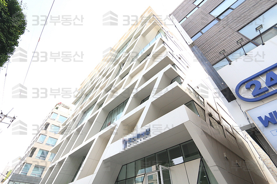 서울 강남구 역삼동 역삼대로변,유니크한건물외관,깨끗한내관,층고높음 월세 매물번호 10391 사진 7