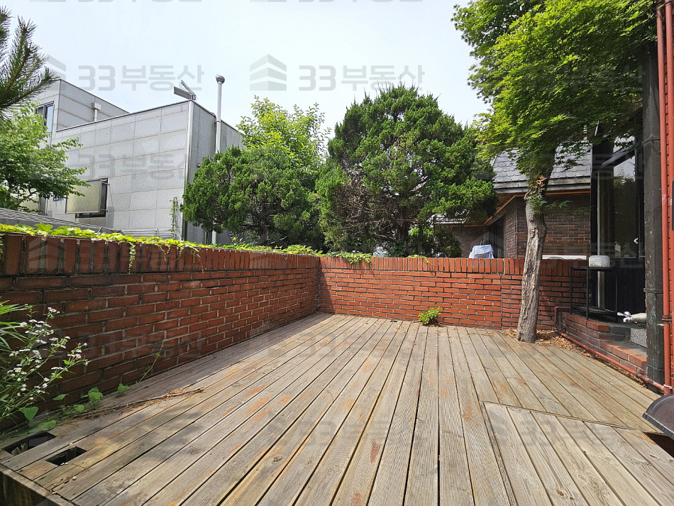 서울 강남구 역삼동 실사진,주차4대, 내부깔끔한 주택형 단독사옥 월세 매물번호 10397 사진 2