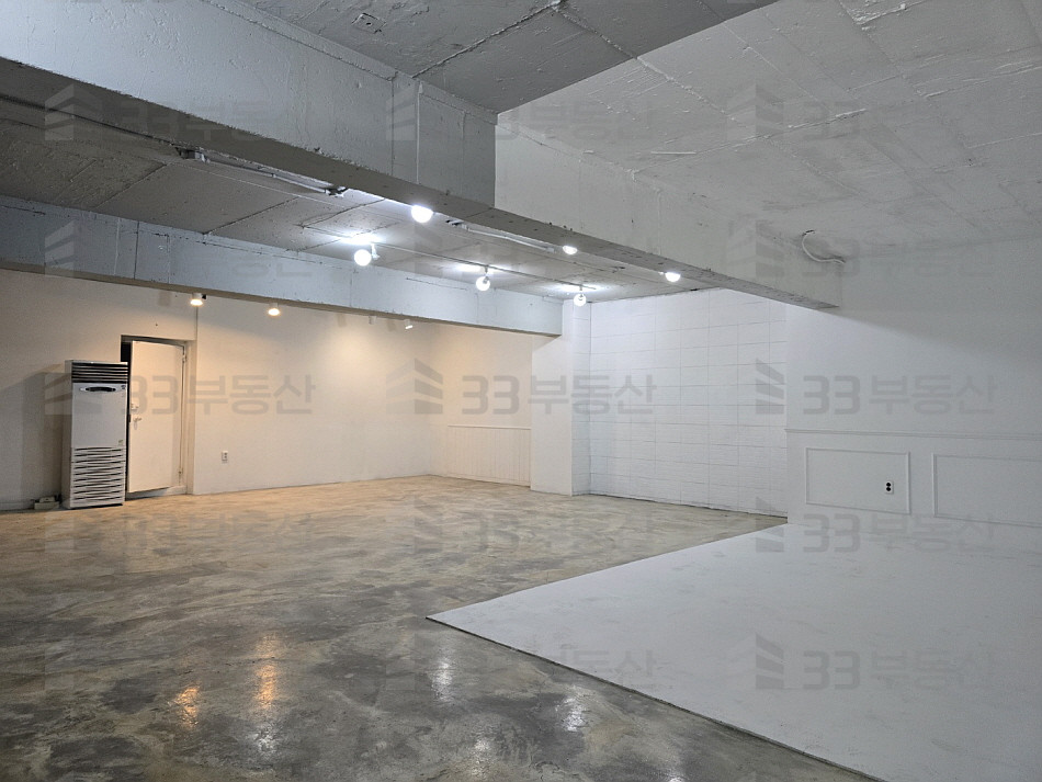 서울 강남구 논현동 논현로 이면 깔끔한 지하 사무실 월세 매물번호 10126 사진 1