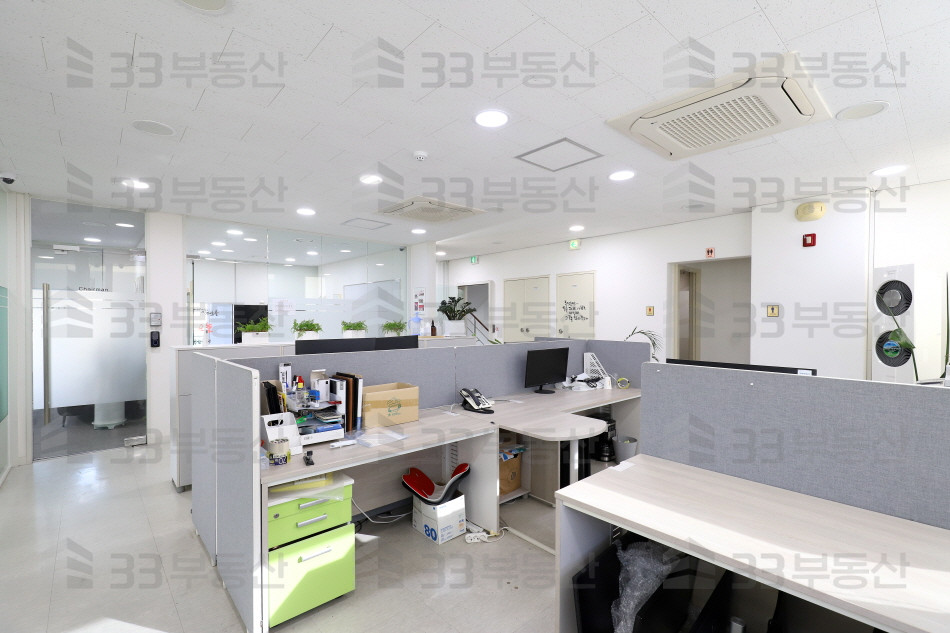 서울 강남구 역삼동 역삼동 신축급 테라스있는 사무실 월세 매물번호 10112 사진 2