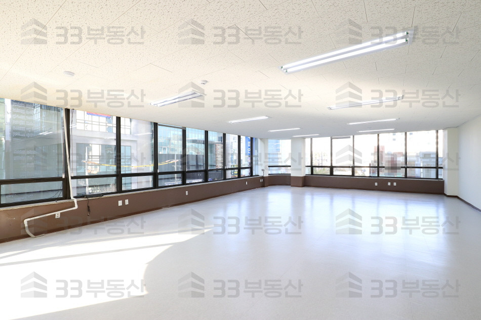 서울 강남구 삼성동 선릉역 초역세권 대로변 사무실 월세 매물번호 10089 사진 1