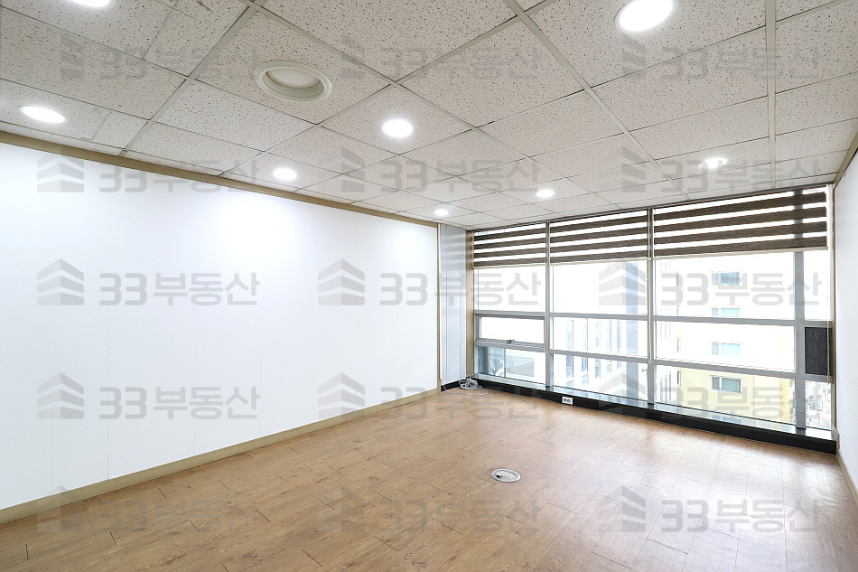 서울 강남구 대치동 현민타워동 선릉역도보3분 자주식주차 무권리 인테리어사무실 ! 월세 매물번호 10409 사진 5