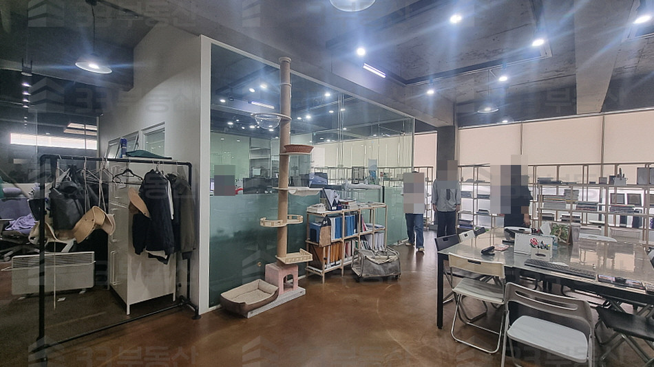 서울 강남구 논현동 신사역인근 자주식주차2대 층고高 가성비굿 ! 월세 매물번호 10423 사진 7