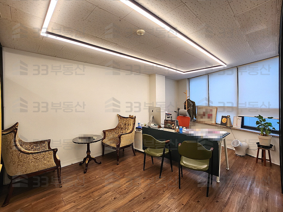 서울 강남구 신사동 자주식주차O 룸2 엘베O 컨디션A 신사동가성비사무실 ! 월세 매물번호 10435 사진 2