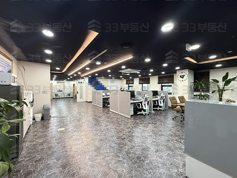 서울 강남구 신사동 주차2대 가성비굿 대로변사무실 실평수大 중소형사무실 ! 월세 매물번호 10436 사진 1