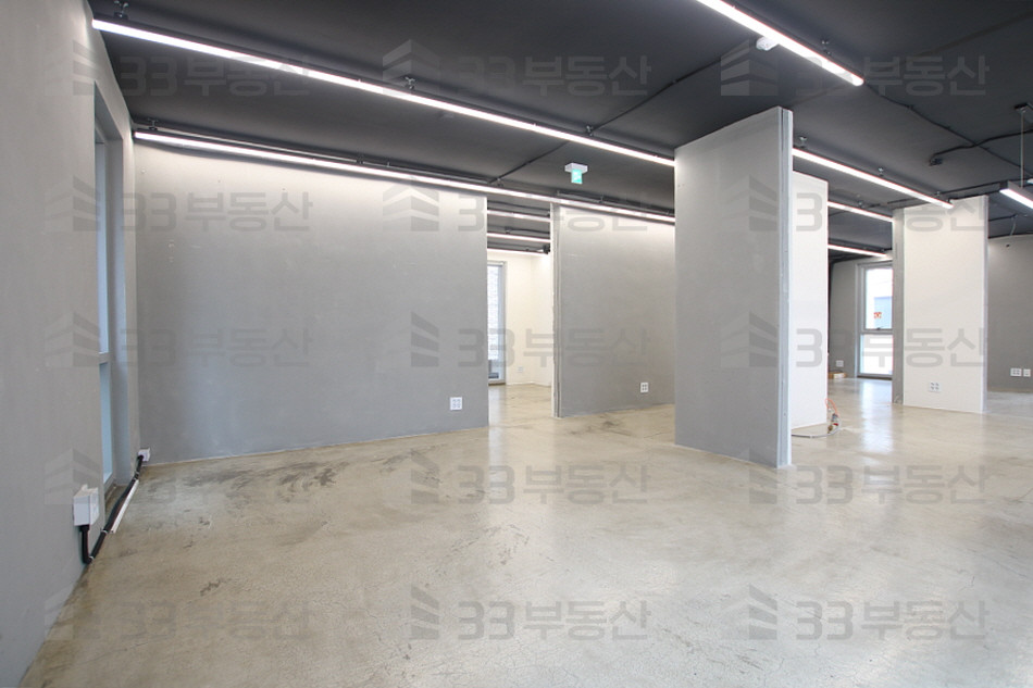 서울 강남구 논현동 학동역 역세권 깔끔한 사무실, 다양한 업종 가능 월세 매물번호 10456 사진 2