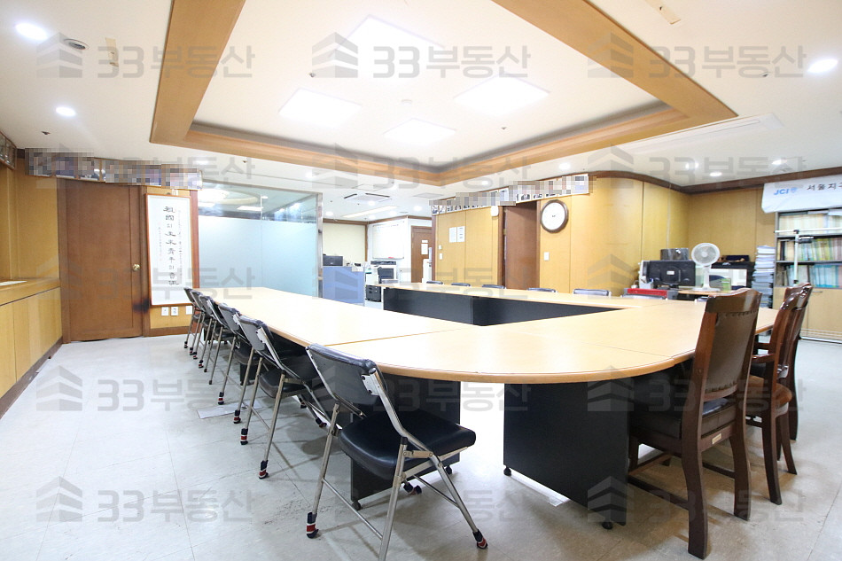 서울 강남구 역삼동 테헤란로 대로변 초역세권 사무실, 자주식 주차 가능 월세 매물번호 10459 사진 3