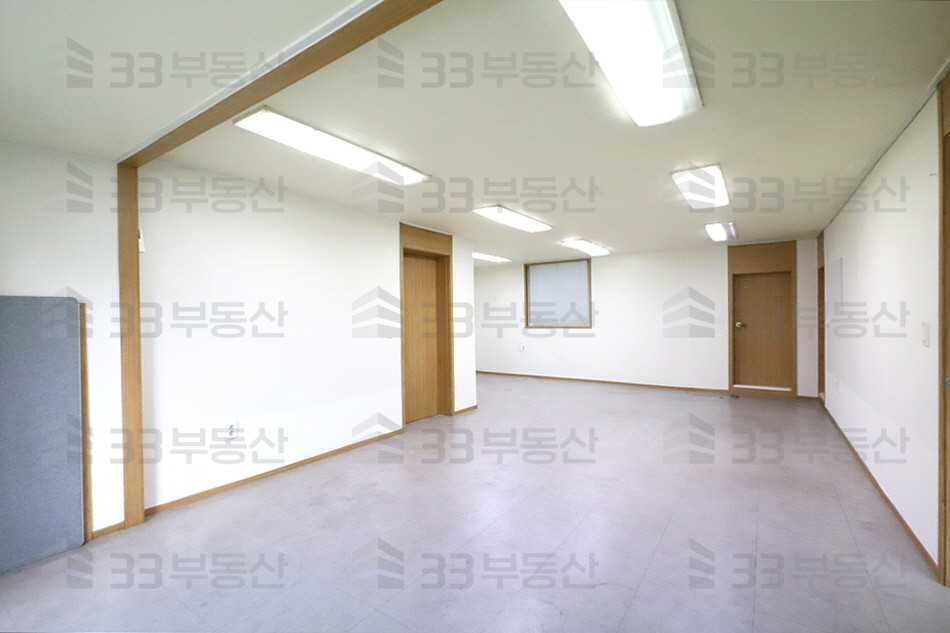 서울 강남구 논현동 7호선 더블역세권 룸2 베란다2 주차O 중소형사무실 ! 월세 매물번호 10498 사진 3