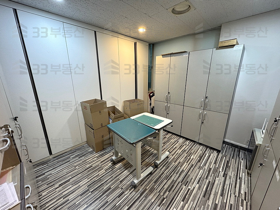 서울 강남구 대치동 선릉역2분 주차O 인테리어A 무권리O 깔끔한 사무실 ! 월세 매물번호 10501 사진 8