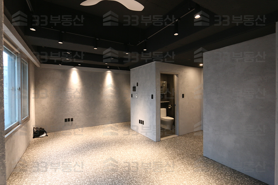 서울 강남구 역삼동 역삼역 초역세권 주택형 사무실, 리모델링후 첫 입주 월세 매물번호 10505 사진 2