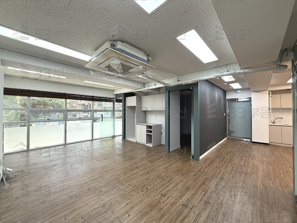 서울 강남구 대치동 포스코사거리 3룸 엘베o 주차o 인테리어o ! 월세 매물번호 10511 사진 2