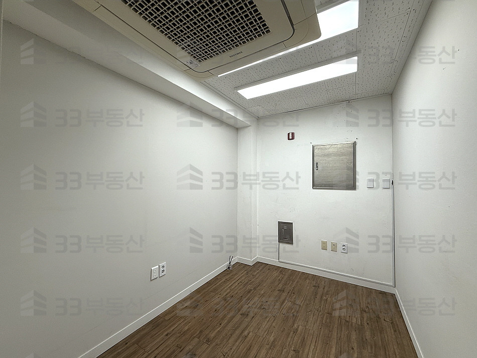 서울 강남구 대치동 포스코사거리 3룸 엘베o 주차o 인테리어o ! 월세 매물번호 10511 사진 6