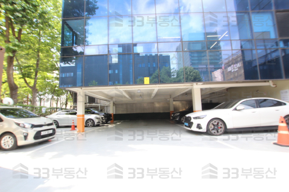 서울 서초구 양재동 코스트코 이면 대로변 코너 1층, 카페, 베이커리 등 추천 월세 매물번호 10525 사진 5