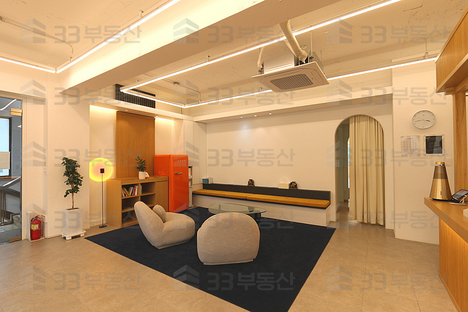 서울 강남구 논현동 강남구청역 도보2분 S급인테리어 사무실 월세 매물번호 10529 사진 8