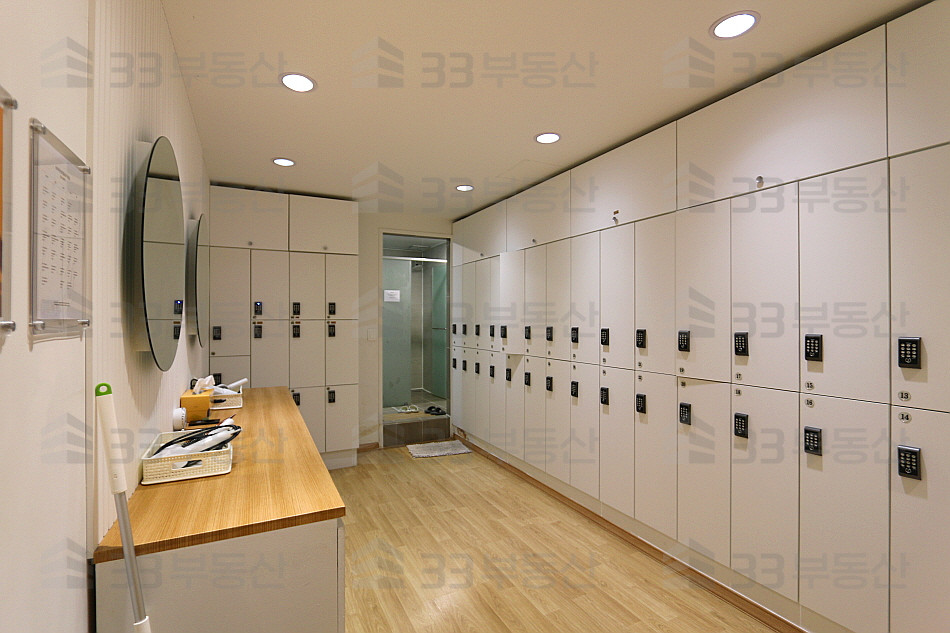 서울 강남구 논현동 강남구청역 도보2분 S급인테리어 사무실 월세 매물번호 10529 사진 9