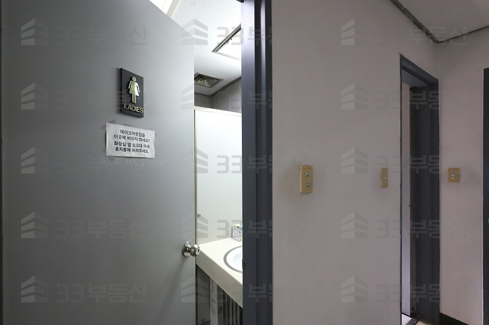 서울 강남구 신사동 대로변사무실 주차3대 인테리어A 룸多 ! 월세 매물번호 10531 사진 9